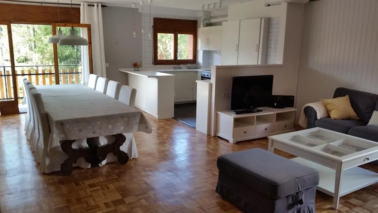 Amplio Apartamento Con Piscina En Llivia 0*,  Spain